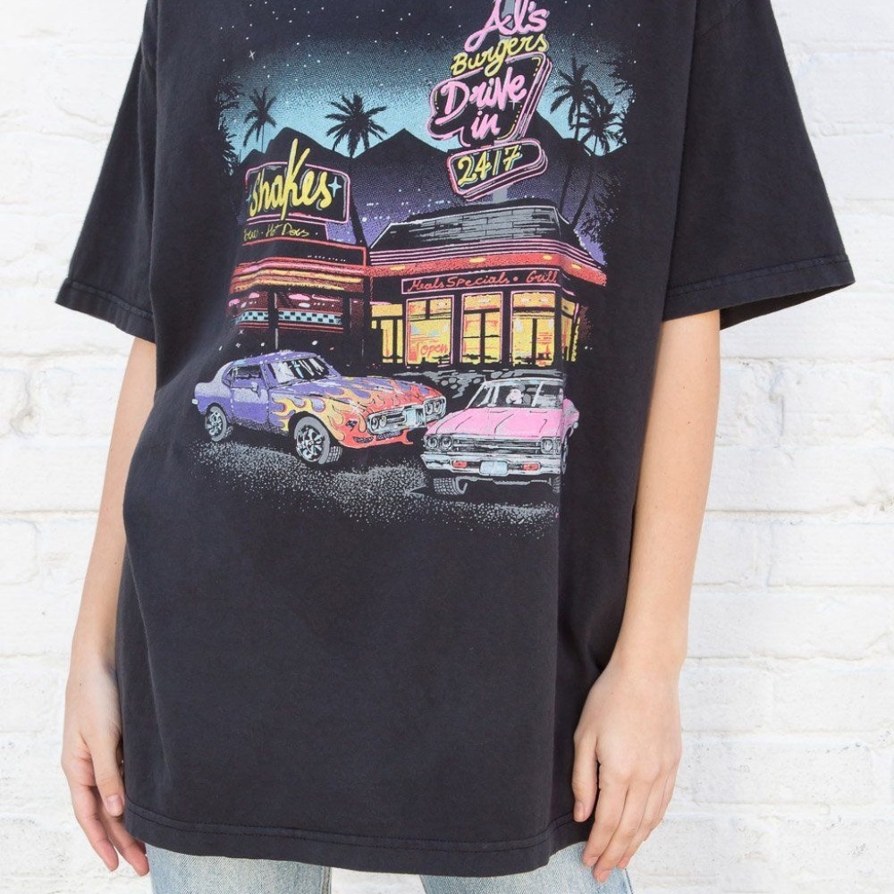 Brandy Melville Rita Al’s Burgers top